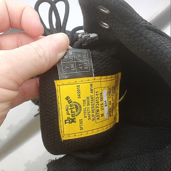 Men's Dr Martens steel toe size 8 - Picture 1 of 4